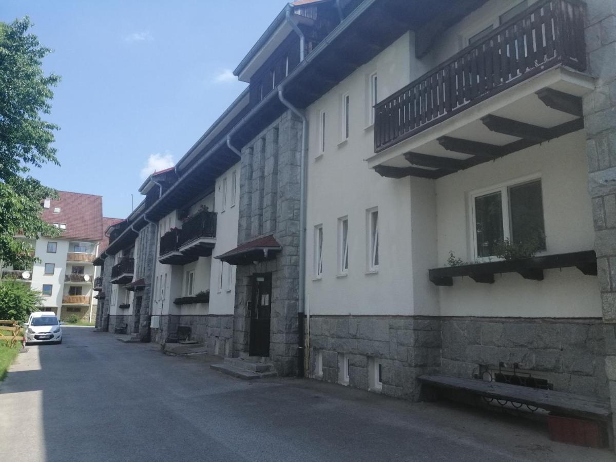 Apartmán AkoDoma Tatranská Lomnica Exterior foto